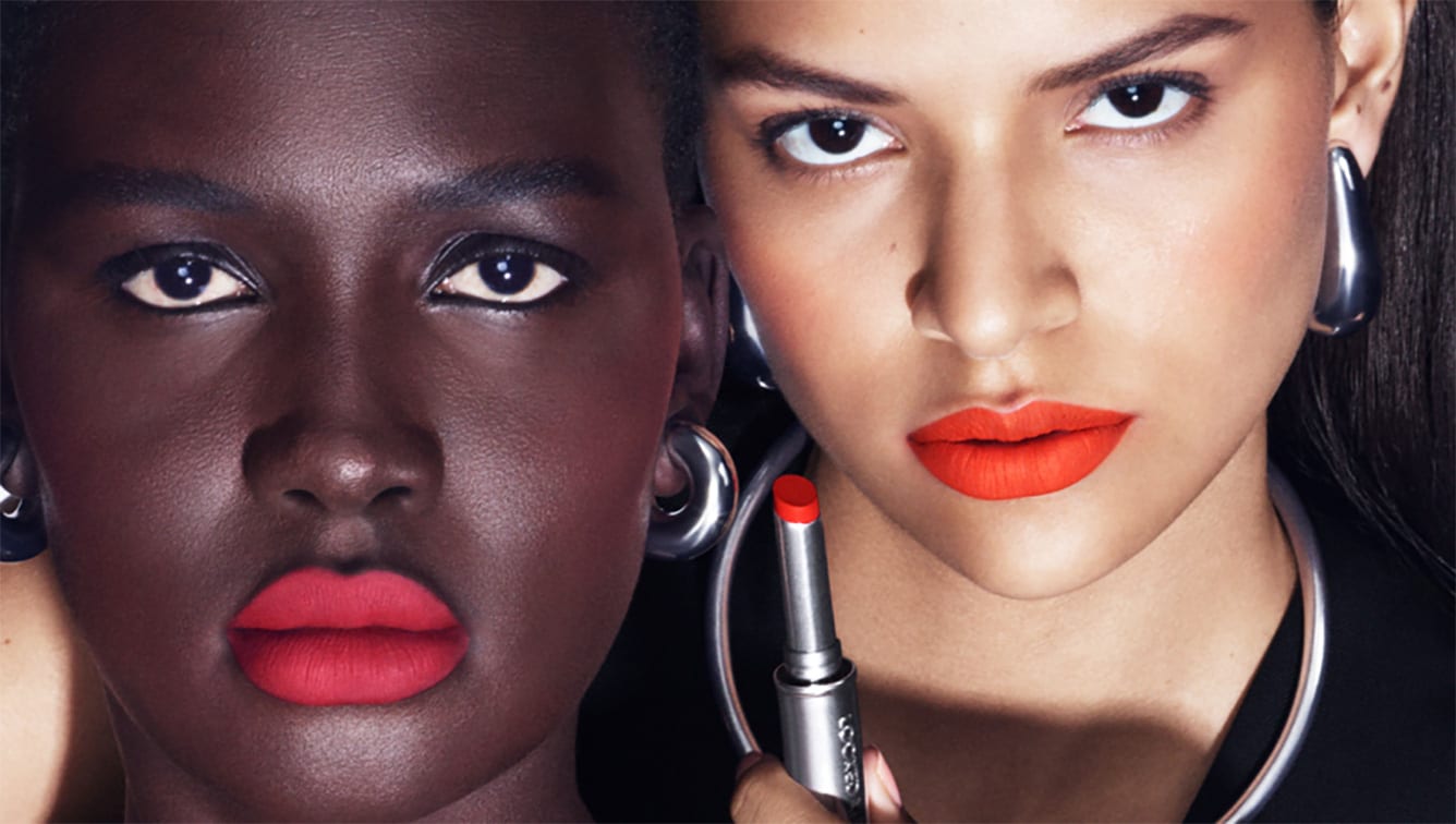 M·A·C LOCKED KISS 24HR LIPSTICK