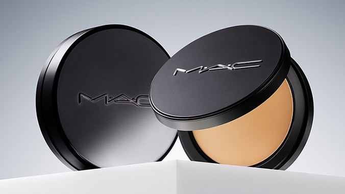 スタジオ フィックス ロングウエア クッション ファンデーション SPF 50