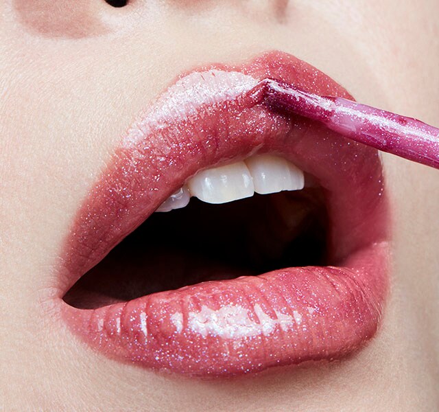 Lipstick Shade Finder MAC Cosmetics Official Site