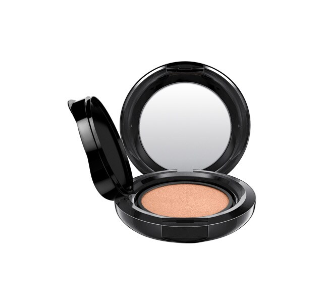 Studio Perfect SPF 50 / PA++ Hydrating Cushion Compact Studio Perfect SPF 50 / PA++ Hydrating Cushion Compact